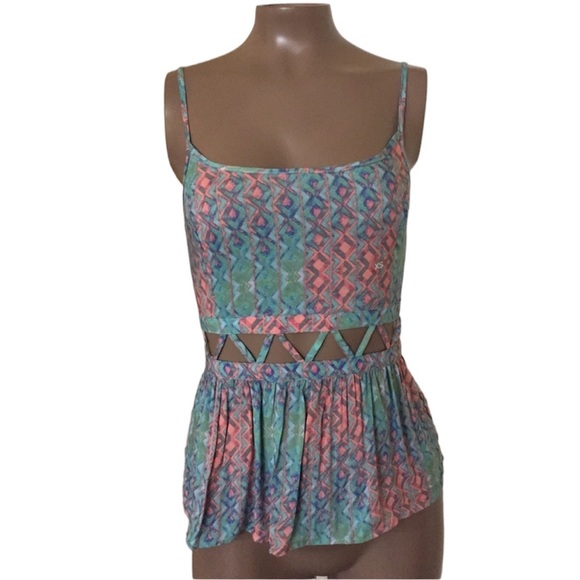 Nollie Pleated Cut Out Geometric Adj Strap Top - Picture 1 of 3